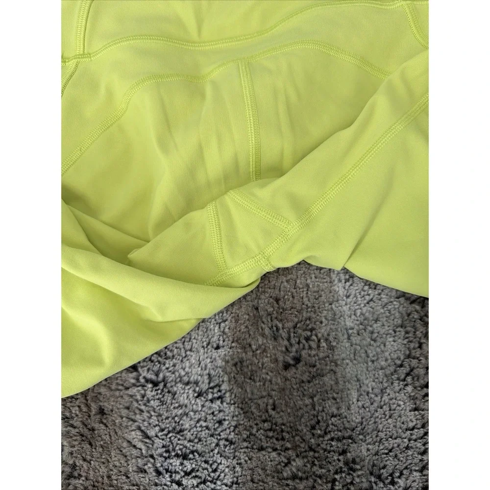 Lululemon Time To Sweat Crop Leggings Size 6 in 23